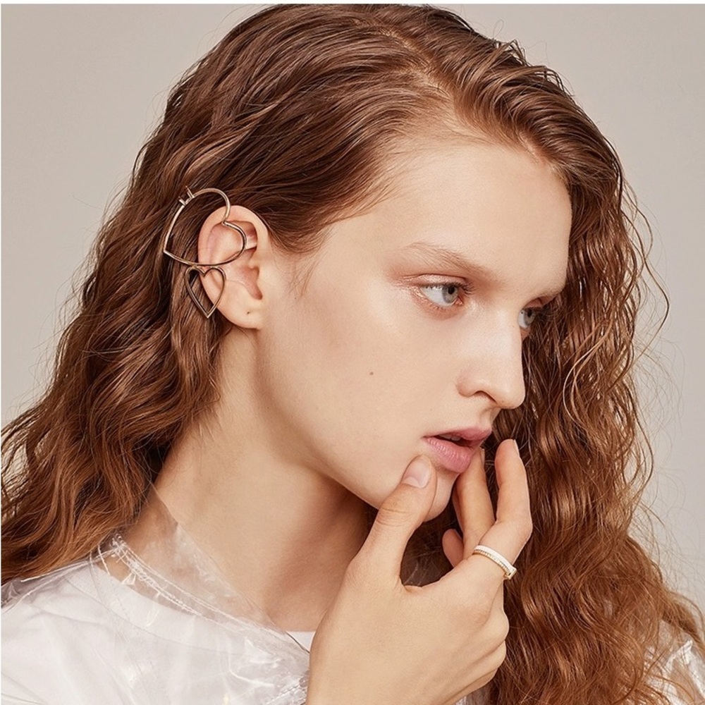 Heart earring